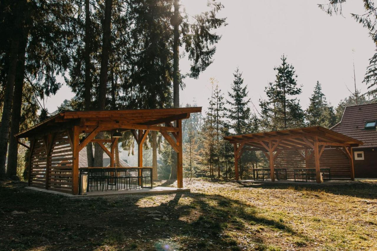 Tusnad Camping Tusnádfürdő Kültér fotó