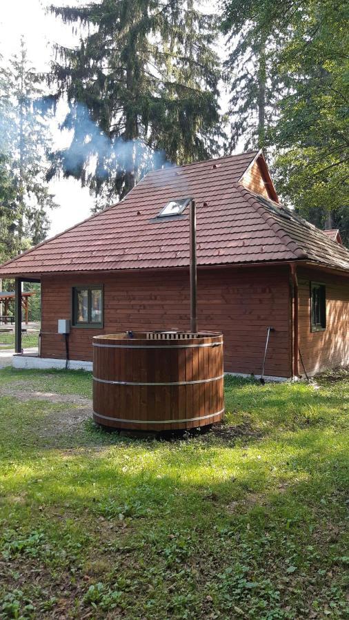 Tusnad Camping Tusnádfürdő Kültér fotó