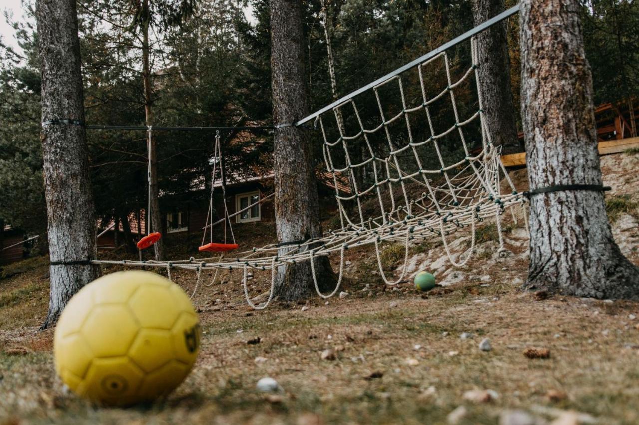 Tusnad Camping Tusnádfürdő Kültér fotó